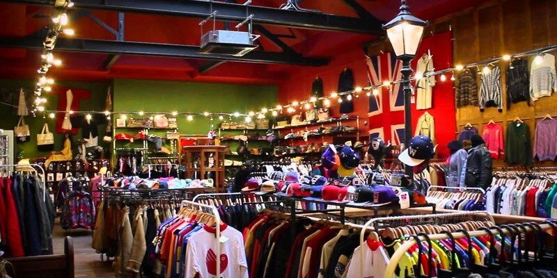 Affordable Glamour: How to Shop for Vintage Clothing Without Breaking the Bank